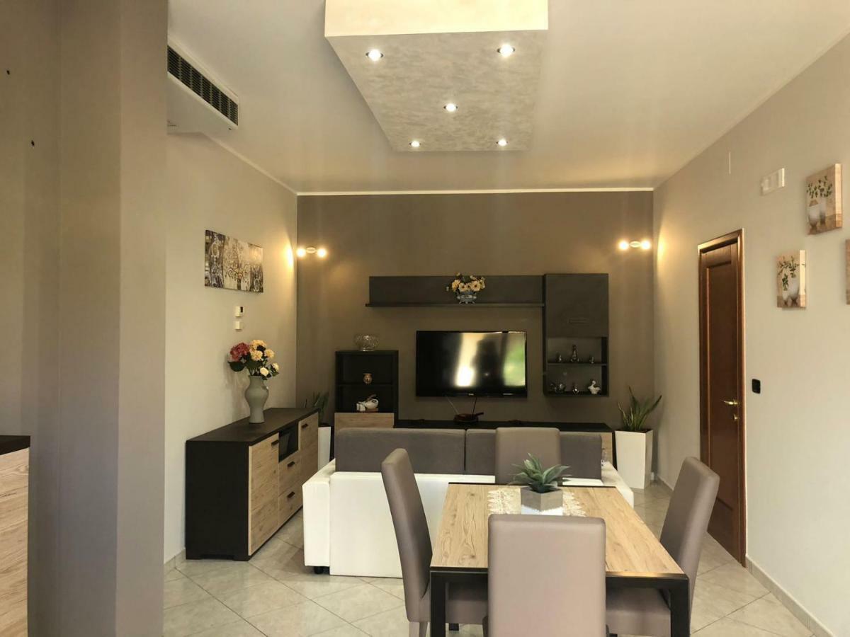 Gio'S House Villa Collemeto Luaran gambar